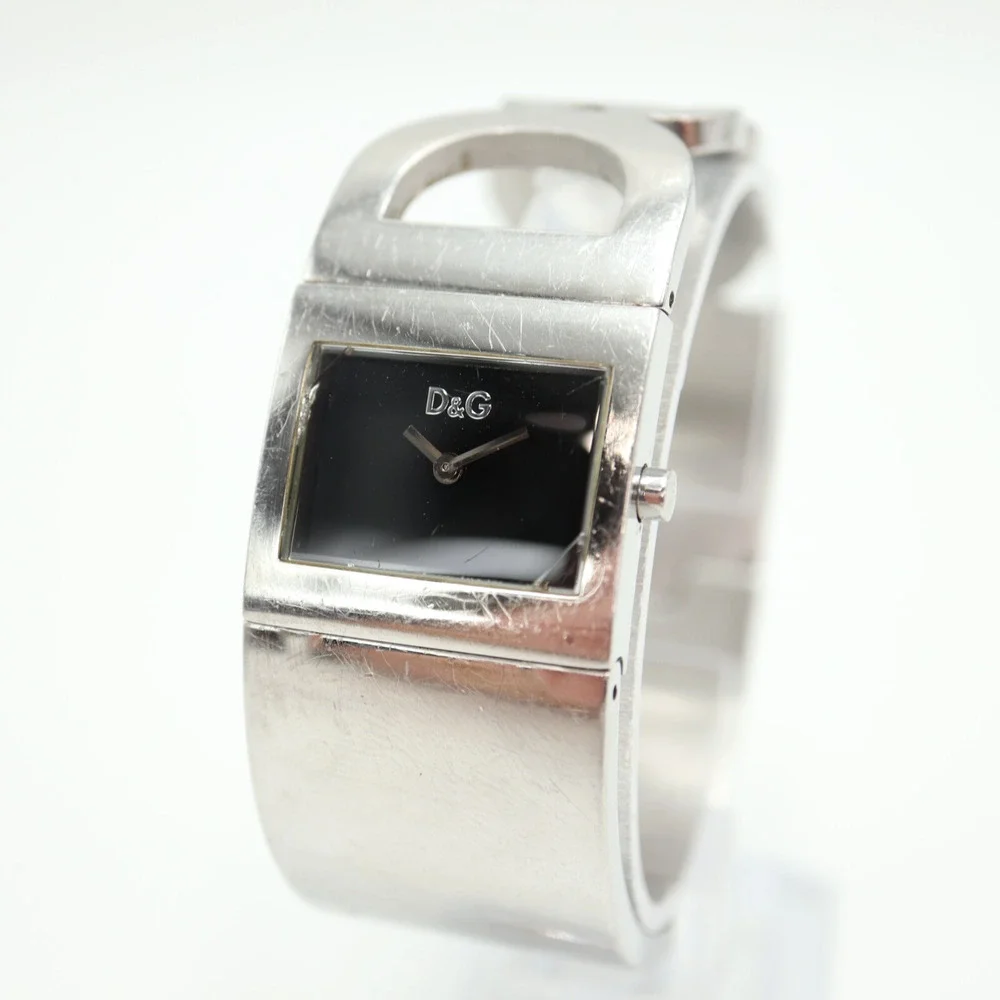 Dolce & Gabbana D&G Forever Ladies Watch 26mm Silver Tone Cuff Bracelet Working